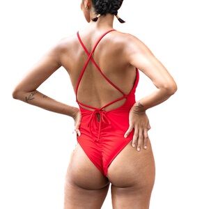 Women's Red Crisscross Low Back Ruche One
Piece Swimsuit Size S by GOH GO
